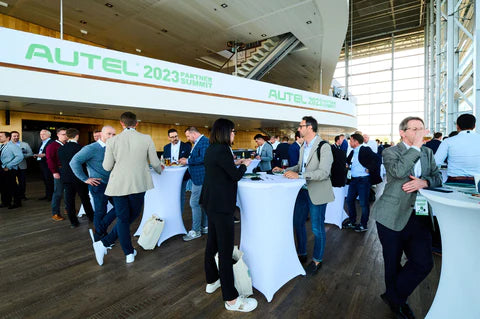 Autel Energy organise un sommet des partenaires à Amsterdam, établissant une stratégie pour l'Europe